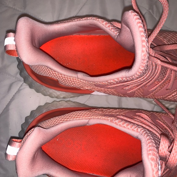 Adidas Alphaboost 9.5 - Picture 6 of 7